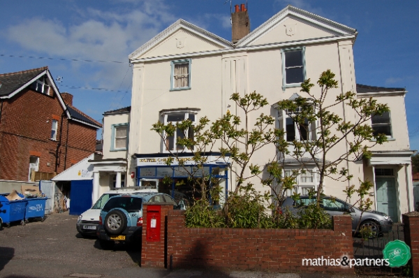 View more details on Old Tiverton Road